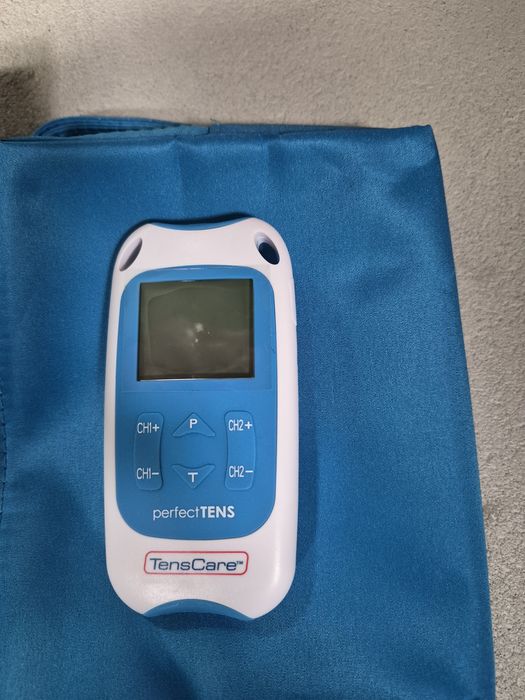 dwukanałowy elektrostymulator przeciwbólowy TensCare Perfect TENS,