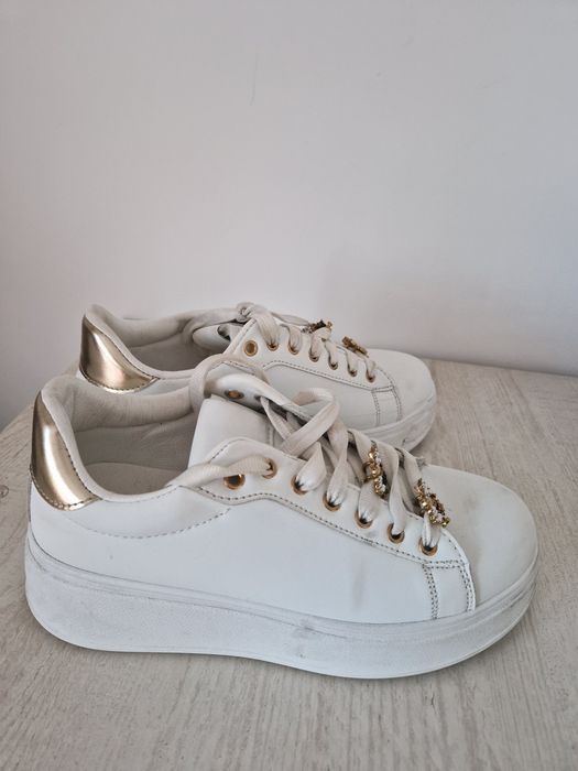 Buty damskie sportowe białe