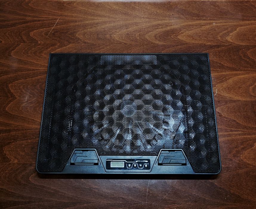 MSI SWORD 16 HX B14VFKG-1062PL + mata chłodząca MAD DOG