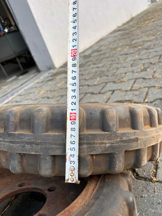 Koło koła pełne masyw nowe przyczepka
