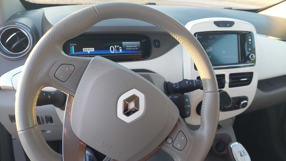 Renault ZOE ZEN R90 - IVA DEDUTIVEL - C/bateria própria