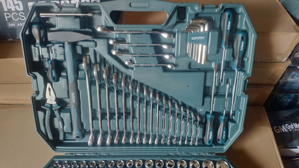 Профессиональный набор инструментов Gut Meister 145шт GM-01145 Germany
