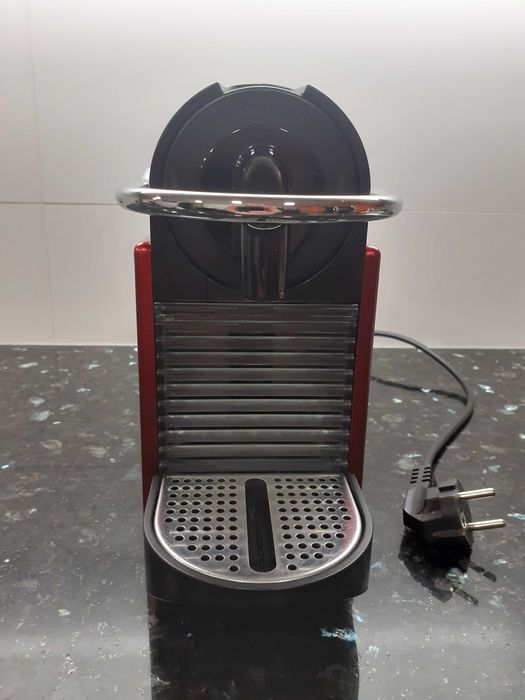 Máquina de café Nespresso Pixie Electric Red