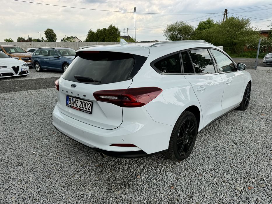 Ford Focus w Titanium X z 2022r 1.5 diesel / automat /nowy model !!