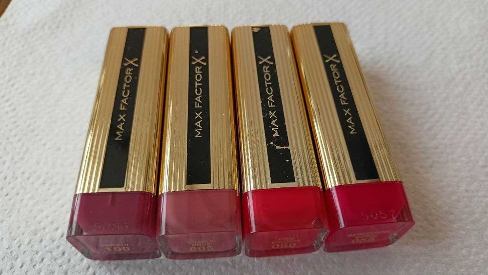 Zestaw pomadek do ust Max Factor Colour Elixir 24HR Moisture nr 005, 050, 055, 100