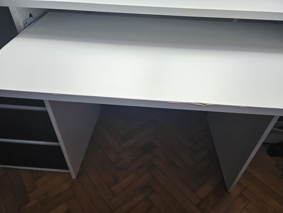 Biurko młodzieżowe