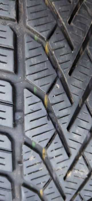 Opony Zimowe SUV Semperit Speed Grip 215/70r16 R16 4szt. komplet XL