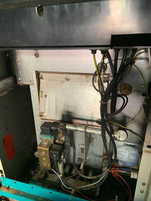 котел газовий напольний