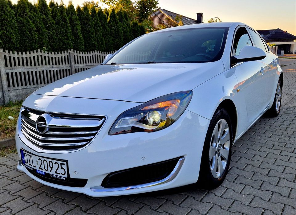 Opel Insignia Lift 1.6 Benzyna Turbo 170 km Automat Navi Zarejestrowana