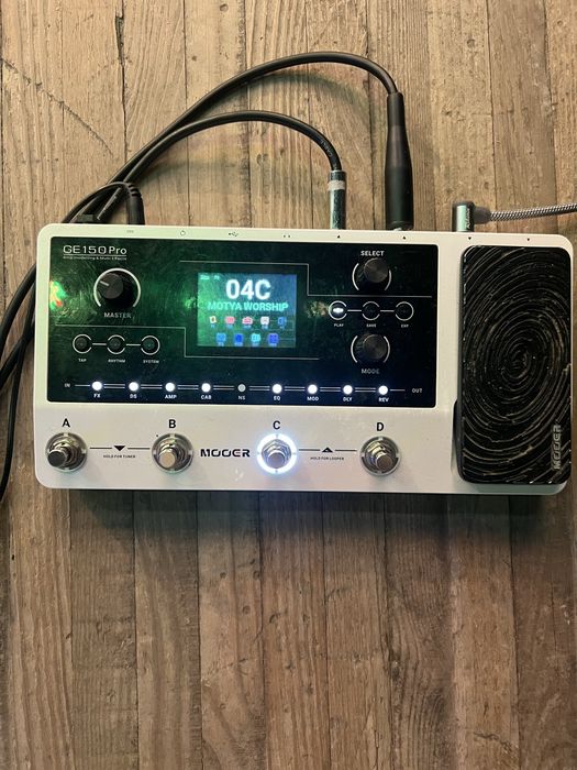 Процесор Mooer ge150pro