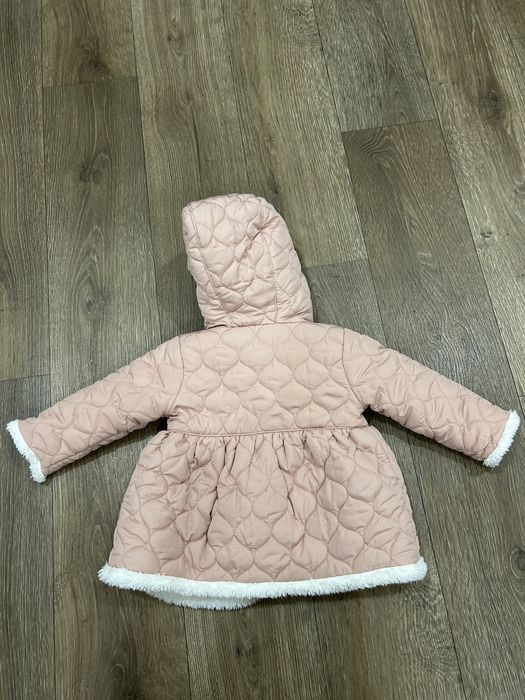 Пальто , куртка для дівчинки