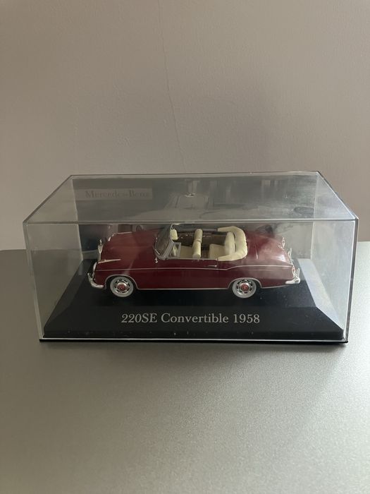 Miniatura Mercedes-Benz 220SE Convertible de 1958