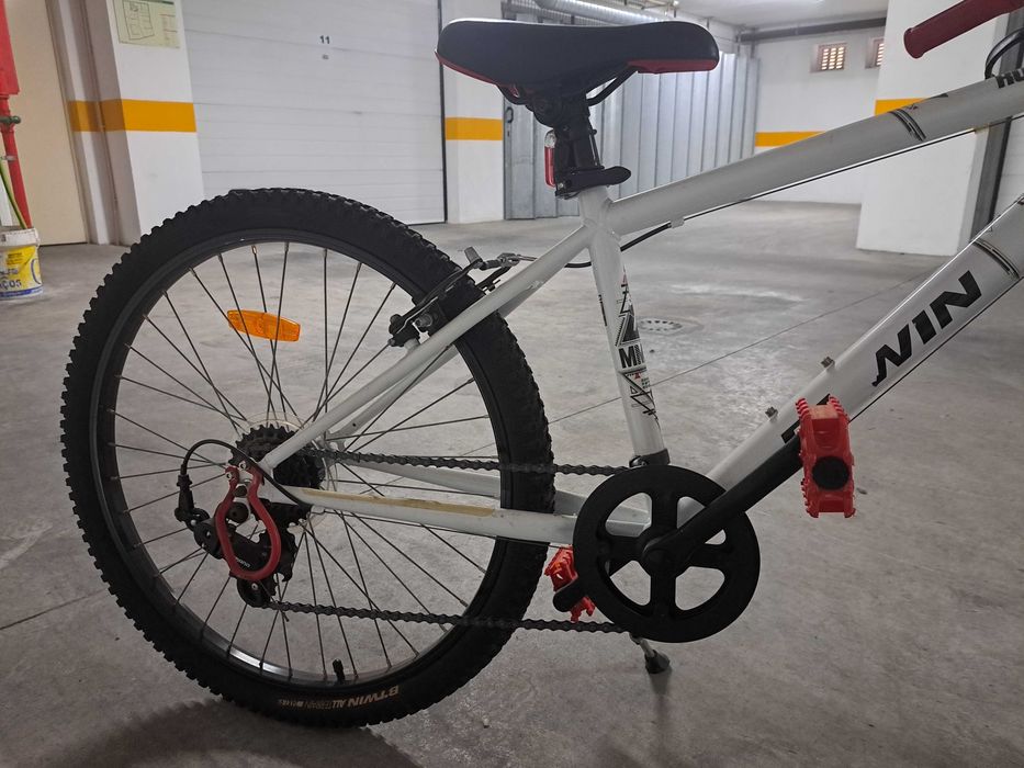 Bicicleta Btwin Rockrider 24