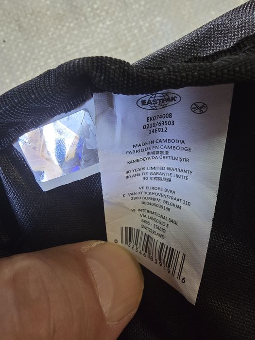 Поясна сумка Eastpak Springer чорного кольору