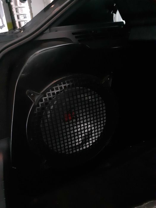 Caixa Subwoofer BMW