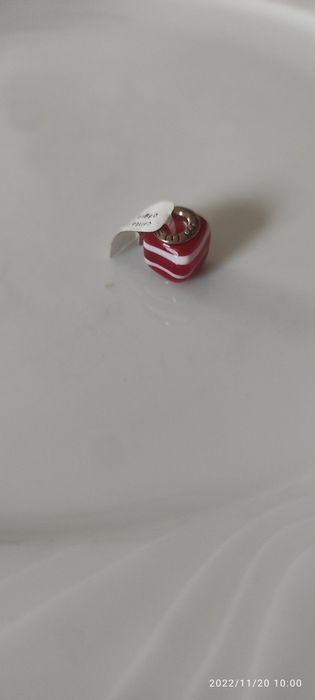 Contas em vidro e prata marca SMW