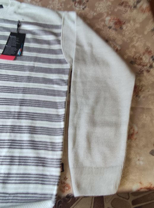 Чоловічий светр,новий,з єтікеткою! 52 розмір!