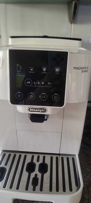 Máquina de café DeLonghi