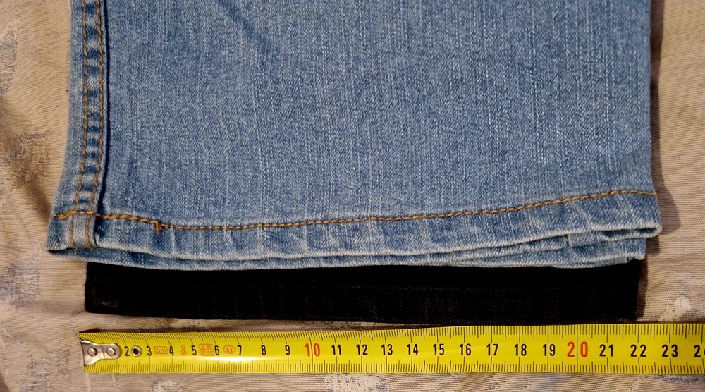 Calcas de ganga Denim novas n 48 n 50  n 52
França 
Novas por estrear
