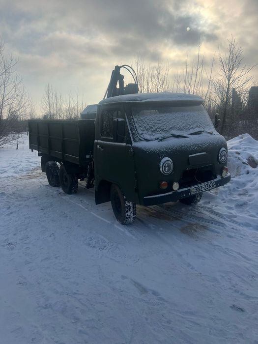 УАЗ бортовий , самоскид