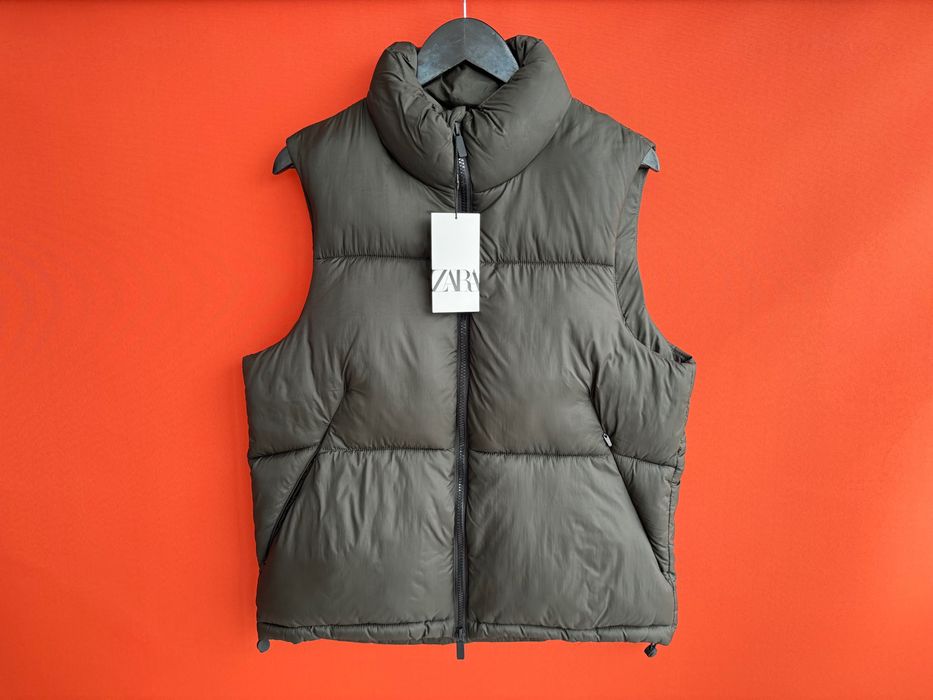 Zara Оригінал чоловіча жилетка безрукавка куртка розмір S