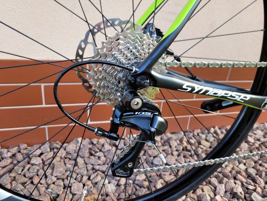 Rower szosowy CANNONDALE SYNAPSE SI * karbon * hydraulika tarcze * Shimano 105 2x11 * 54 cm