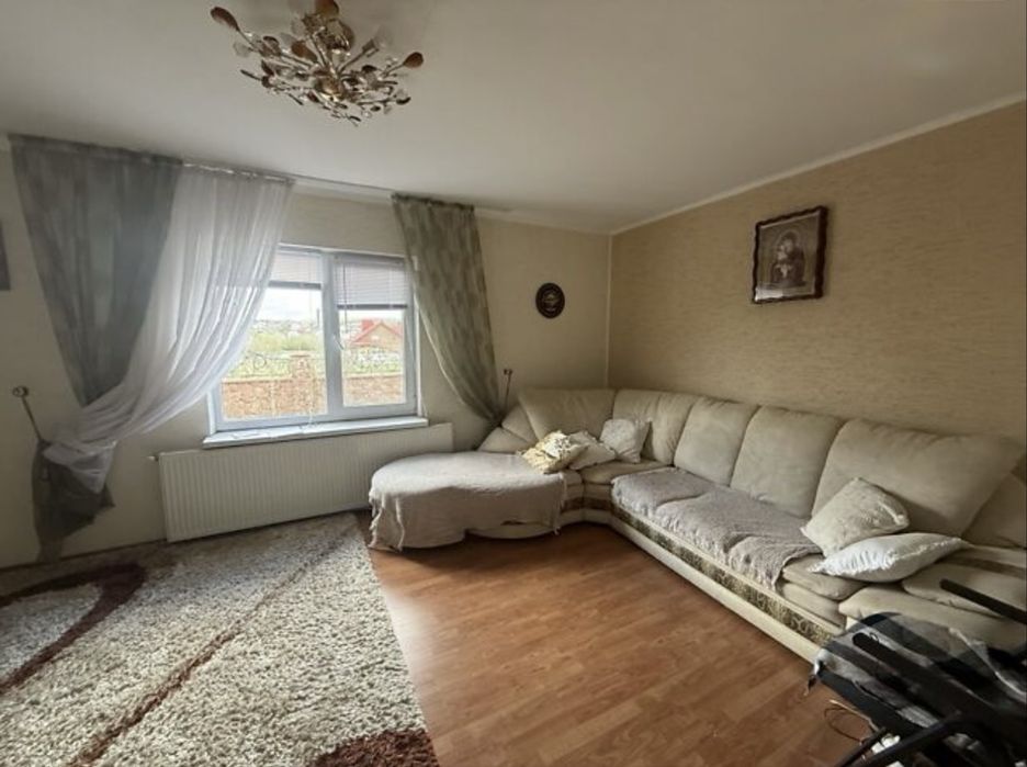Продаж 2-поверхового дюплексу, 4 кімнати, ділянкою 8 соток,в с. Острів,поруч з Тернополем