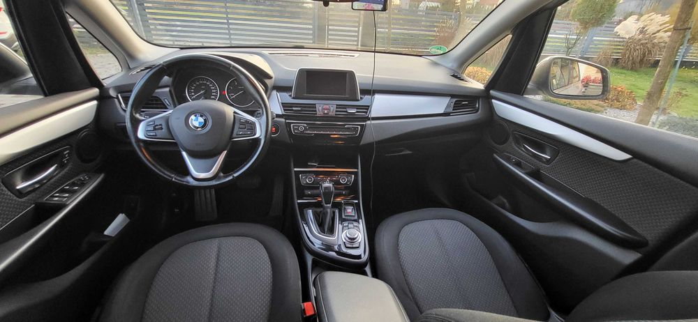BMW 218d F45 Active Tourer Automat Nawigacja