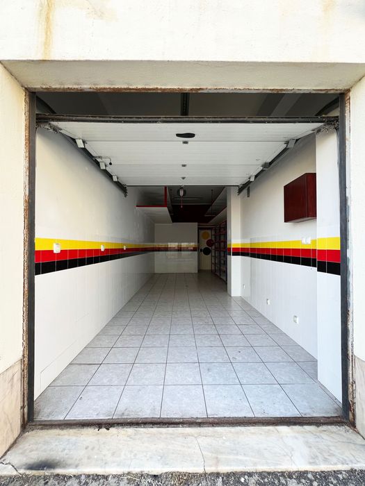 Garagem Box para arrendar