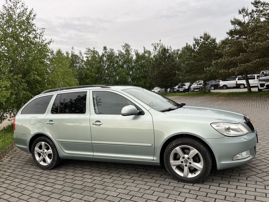 Skoda Octavia 2012 // покоління А5(FL).  2.0. DMT ( 140 к. с)