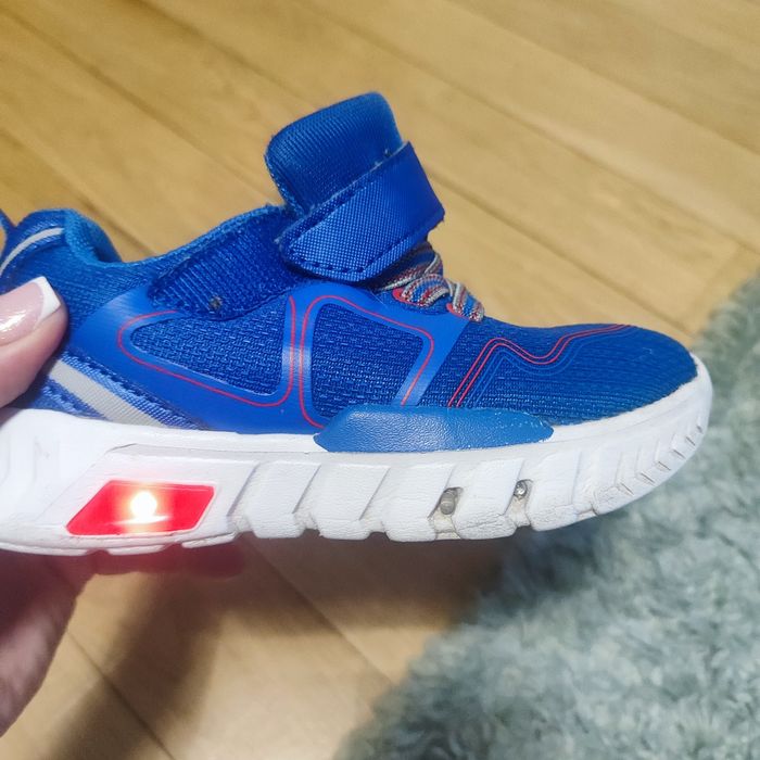 Buciki świecące rozmiar 26