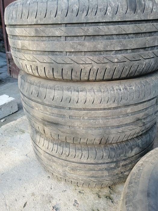 Продаю шини 215/55/r16