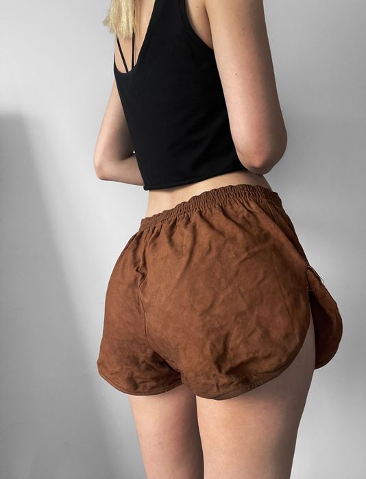 Szorty krótkie spodenki skórzane 100% skóra naturalna premium GANNI