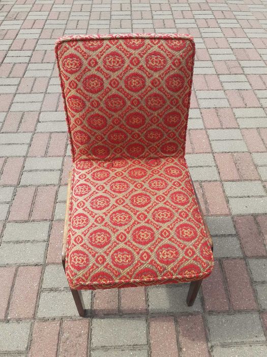 Tapicerowanie krzesełka