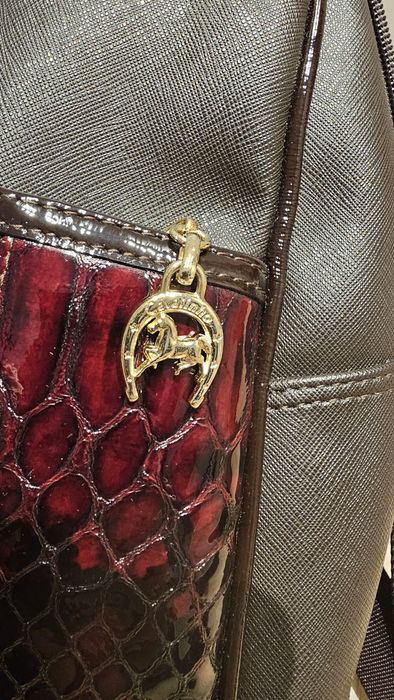 Mochila castanha cavalinho