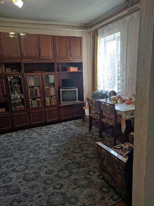 Продається квартирний будинок