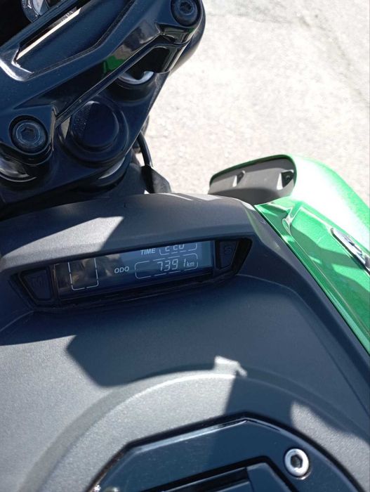 мотоцикл Bajaj Dominar D400 2020