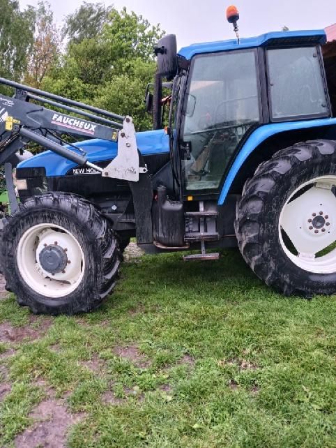 New Holland 8160