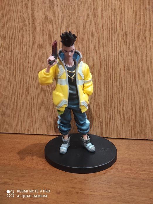 Аниме фигурка Девид. Киберпанк