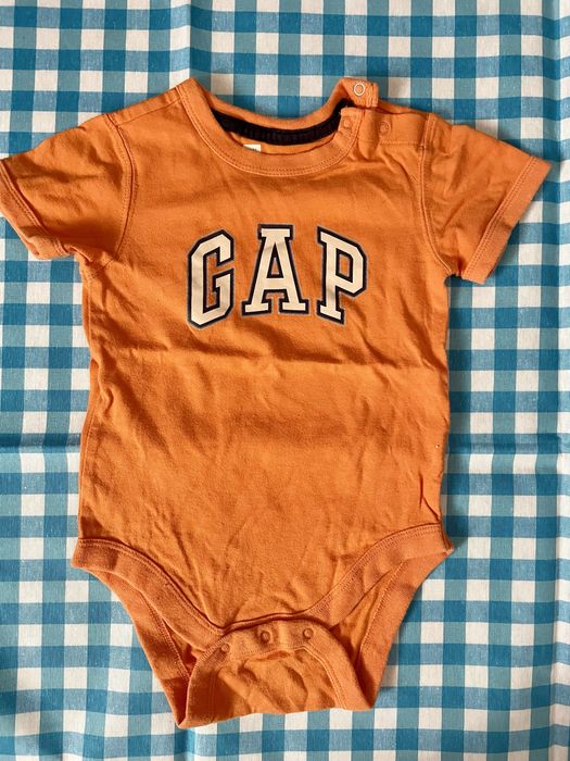 Body GAP - Laranja - 12-18 meses