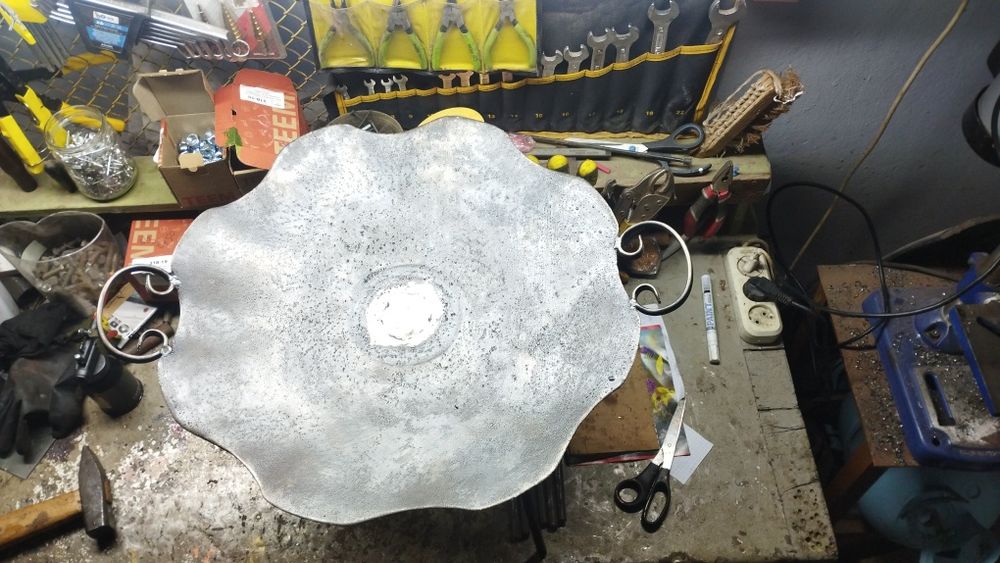 Сковородка з диска борони ромашка , пательня,садж