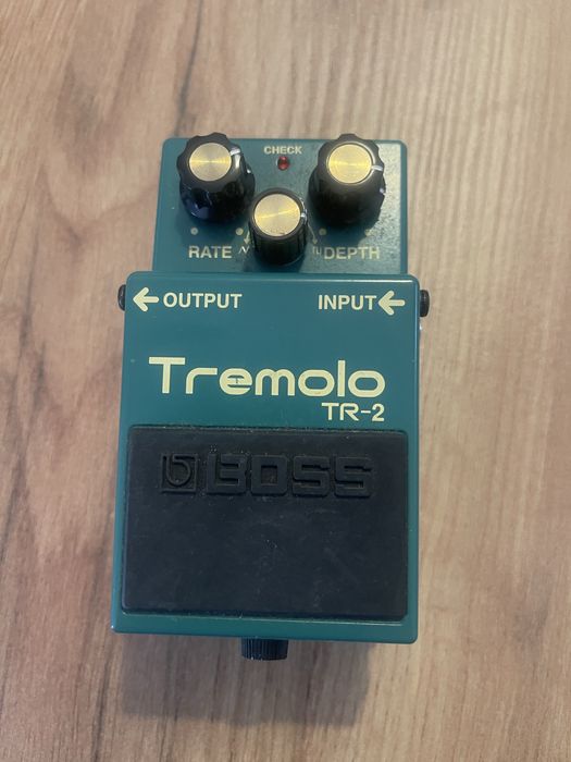 Vendo Boss TR-2 Tremolo – Clássico Tremolo Analógico