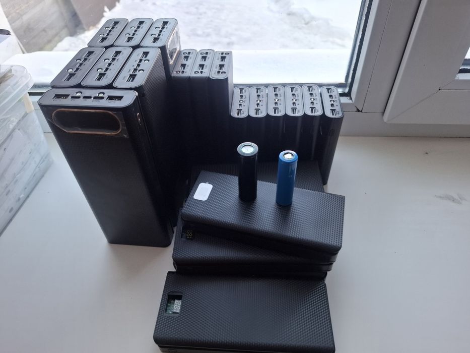 Продам павербанк та корпус для павербанка