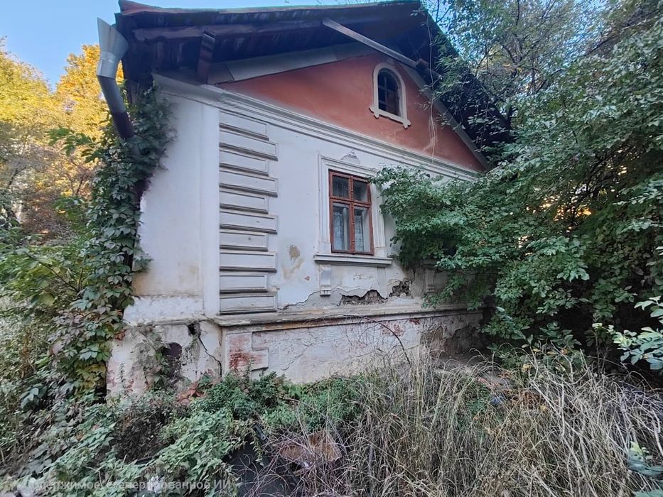 Продаж  будинку із земельною ділянкою 5 соток, р-н вул. Щербанюка
