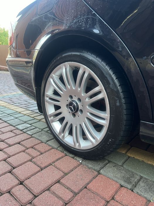 Продам оригінал разноширокі