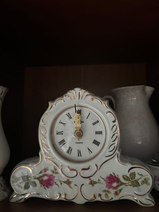 Zegar porcelana firmy Metron