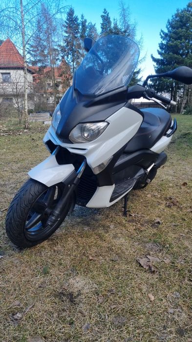 yamaha x-max 125
