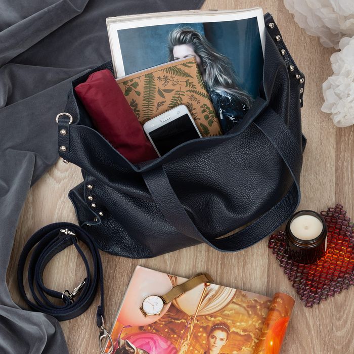 VERA PELLE torebka damska skórzana shopper z ćwiekami V494 granatowa