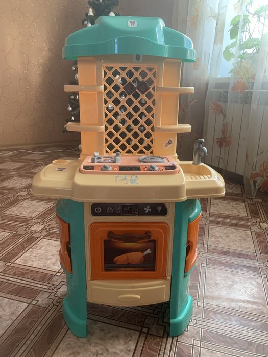 Кухня дитяча в чудовому стані