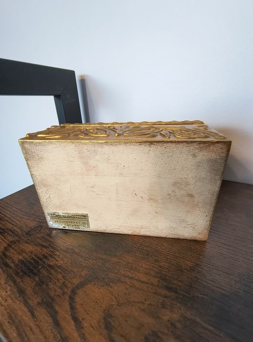 Pedełko, szkatułka florencka